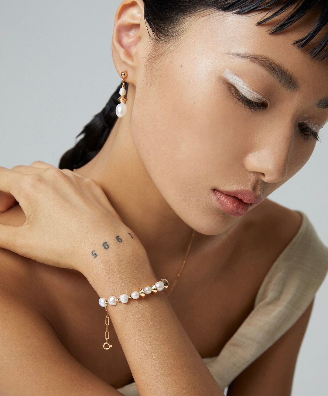 Pearl Drops Earrings