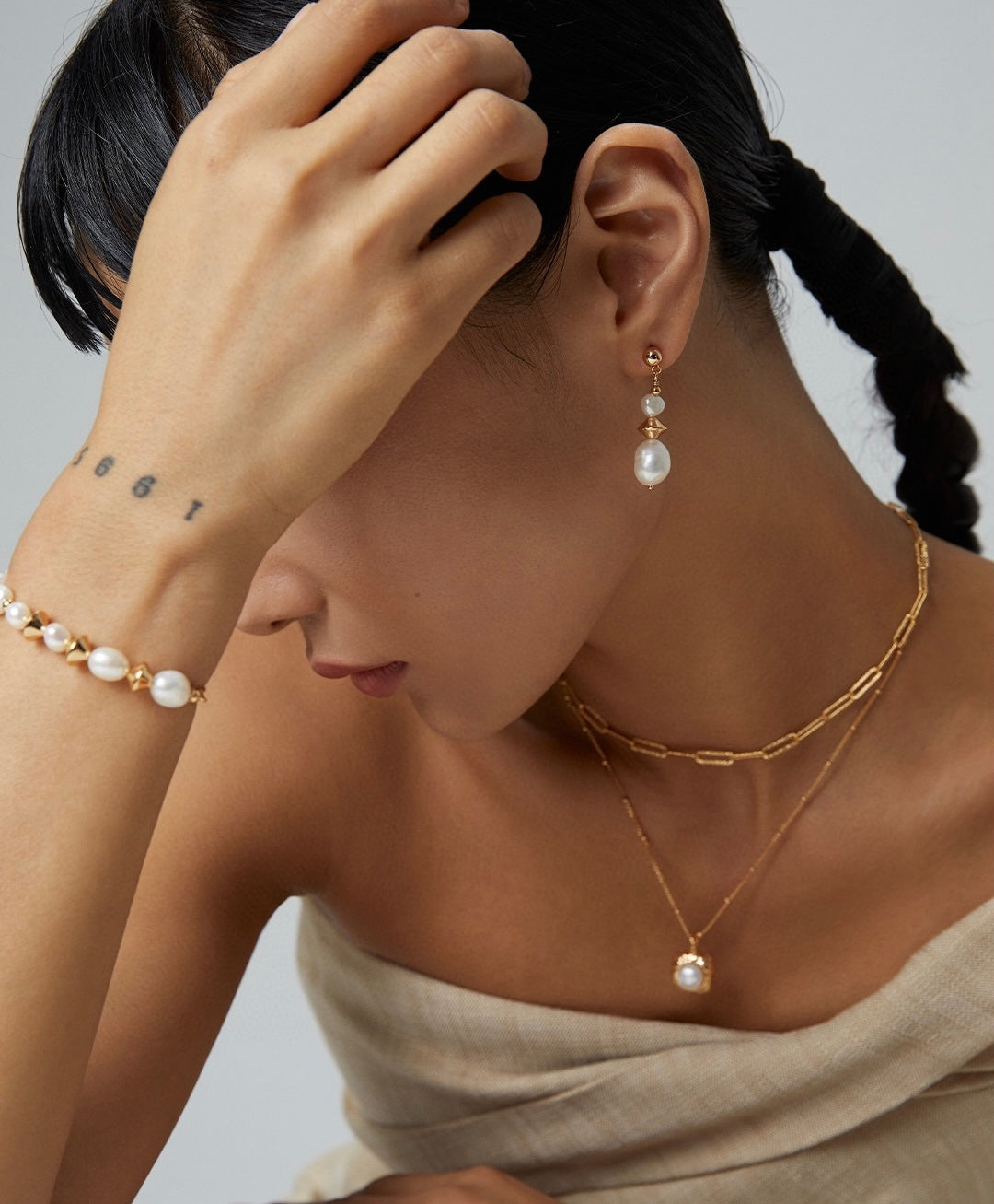 Pearl Drops Earrings