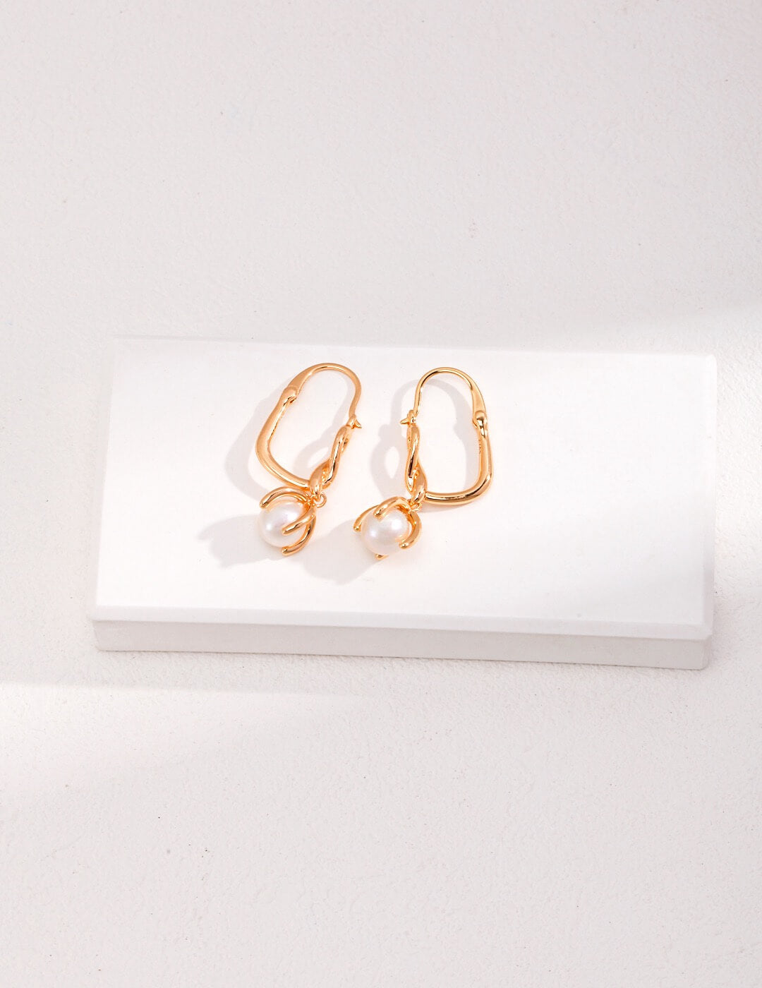 Moonlit Light Earrings