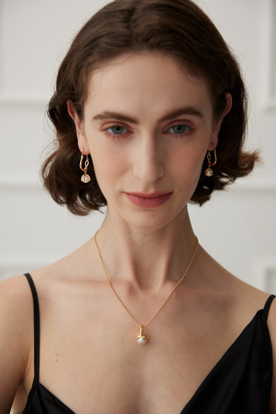 Moonlit Light Earrings