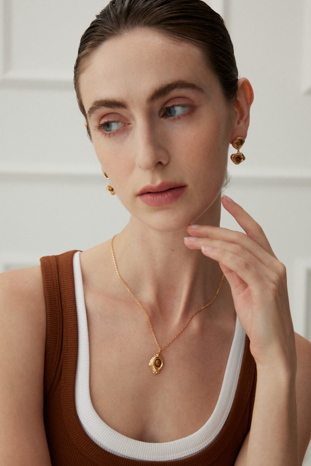 Regina Necklace
