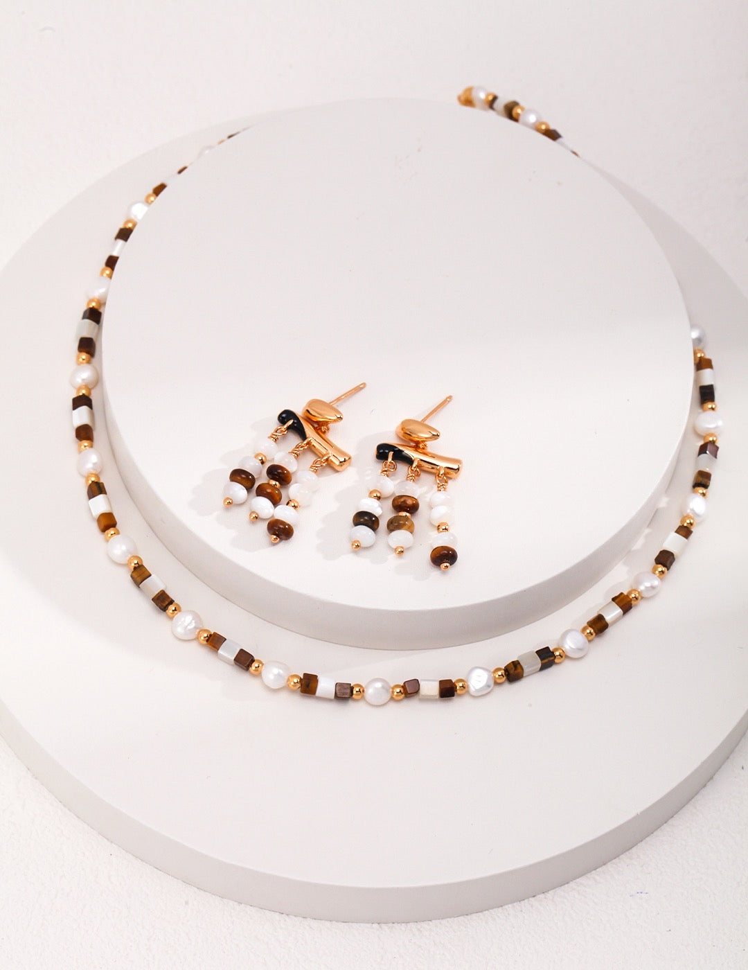 Metis Earring