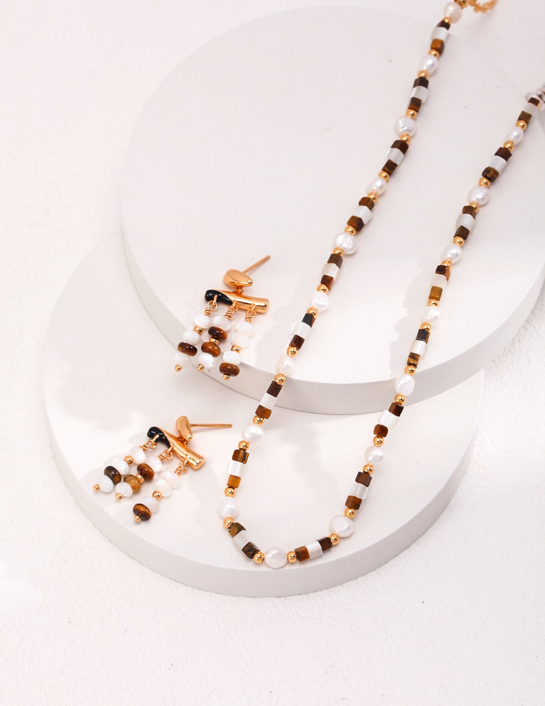 Metis Earring