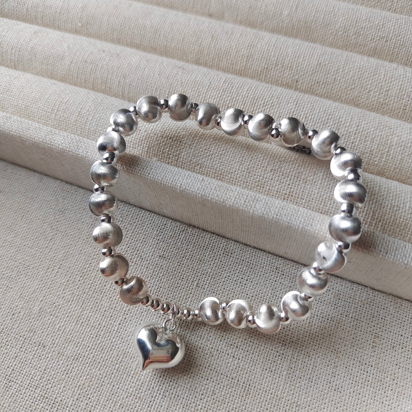 Shiny Heart Bracelet