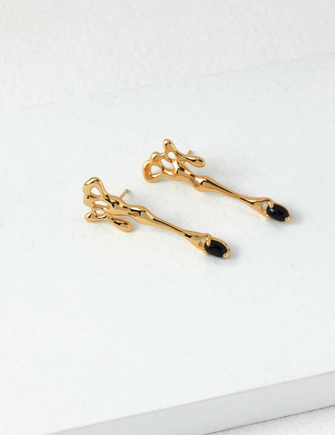 Wanderer Silver Agate Earrings