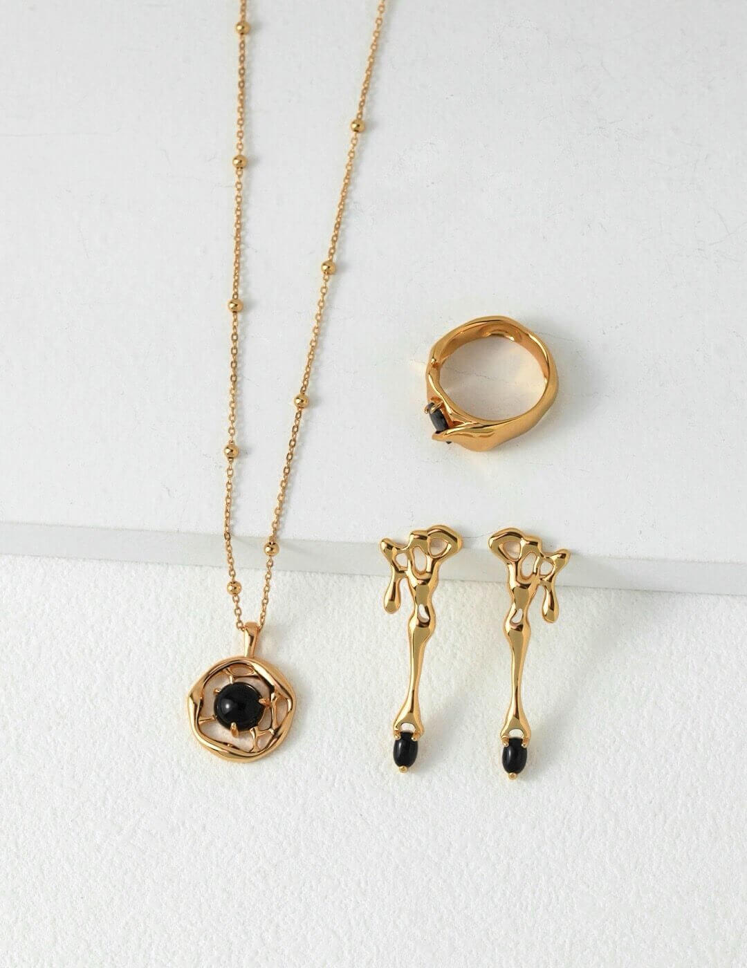 Wanderer Silver Agate Earrings