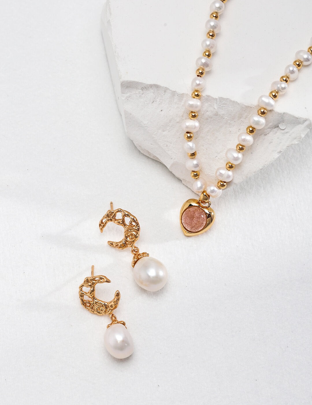 Moonlit Night Necklace