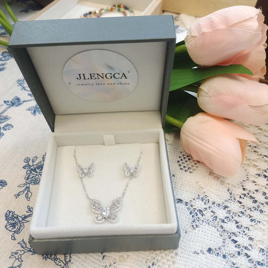 M Butterfly Jewelery Set